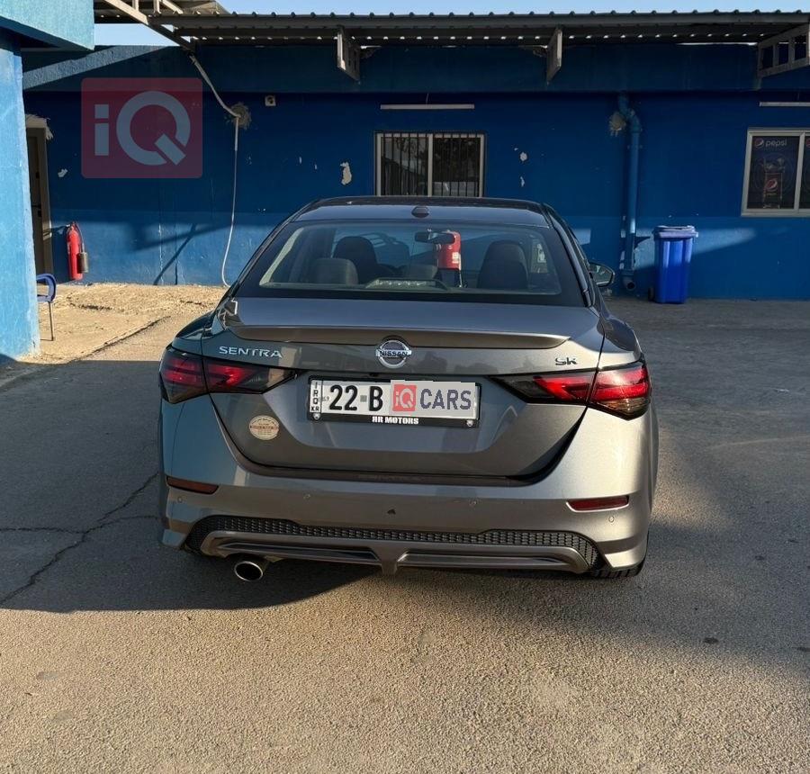 نیسان سێنترا